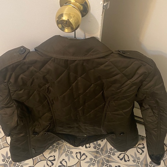 Burberry Quilted Jacket - Picture 17 of 17